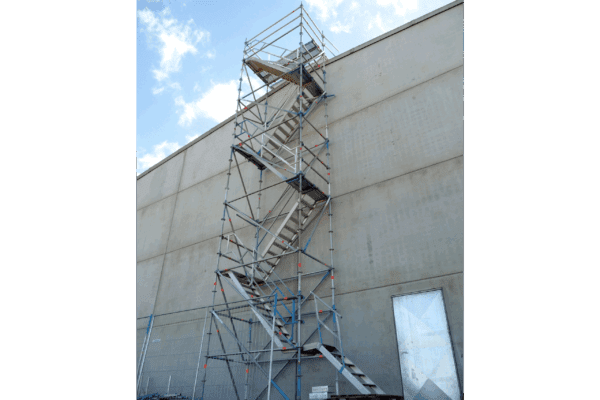 Trappentoren 2,57 x 1,40 m alu bordestrap basis (vloer tot 2 meter)