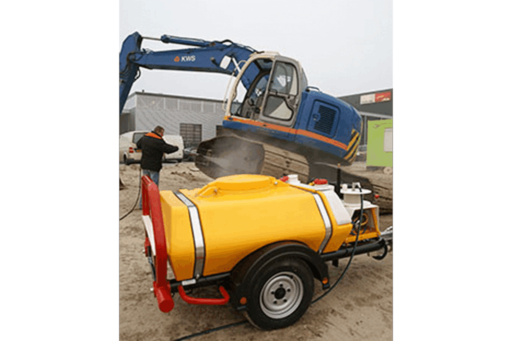 Hogedrukreiniger koud water 200 bar met watertank 1000 liter