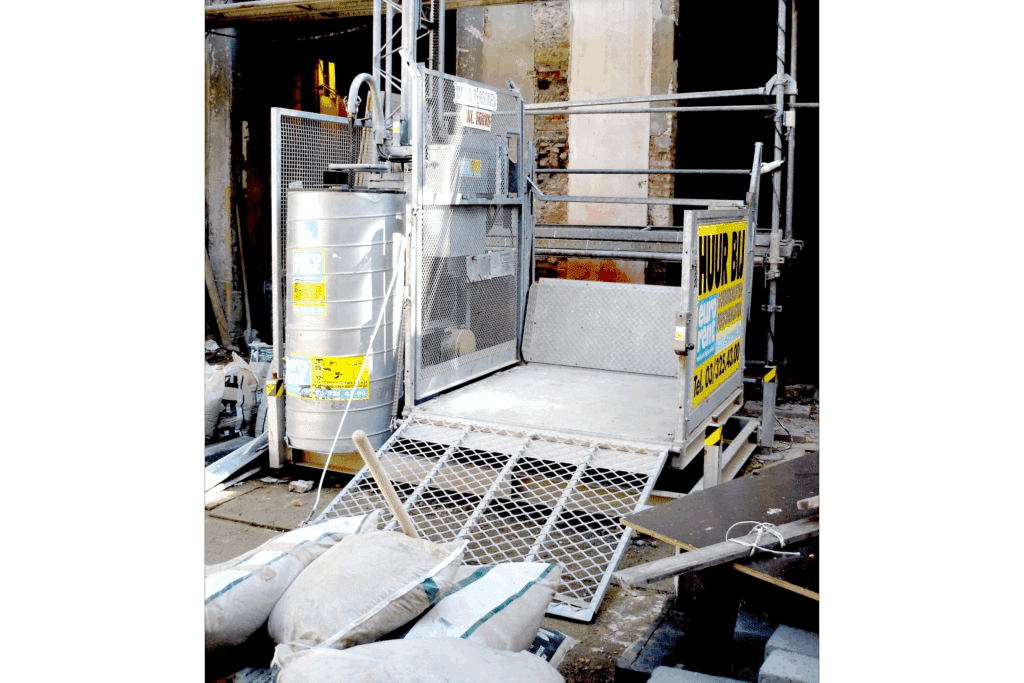 Transportsteiger 500 kg inclusief 3 personen