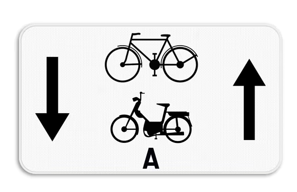 Verkeersbord SB250 M5 onderbord - Fietsers en bromfietsers klasse A mogen in 2 richtingen
